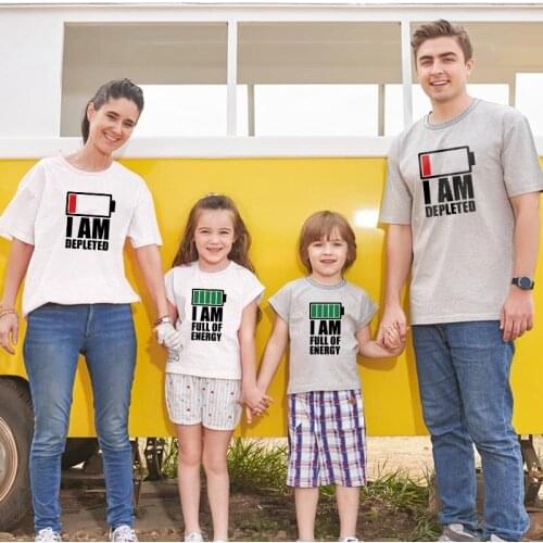 2021 new mom and dad casual parent-child wear short-sleeved T-shirt fashion trend battery power letter print family of three
