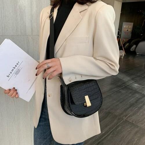 2020 new bag PU leather solid color soft leather stone pattern Messenger small square bag fashion wild shoulder bag