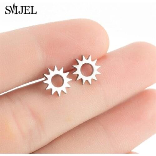 Small Stainless Steel Sun Earring For Women Simple Hollow Out Gear Pendant Metal Earrings High Quality Wholesale Drop Shipping