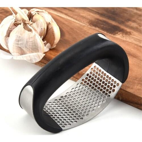 Kitchen Stainless Steel Arc Garlic Press Household Manual Garlic Masher Multifunctional Garlic Masher Tools Kitchen Accessories