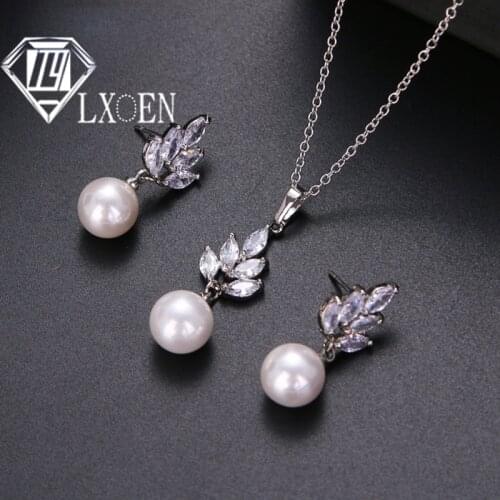 Fashion Simulated Pearl Earrings Pendant Necklace Sets with AAA Zirconia Flower Crystal Elegant Women Wedding Accessories Gift