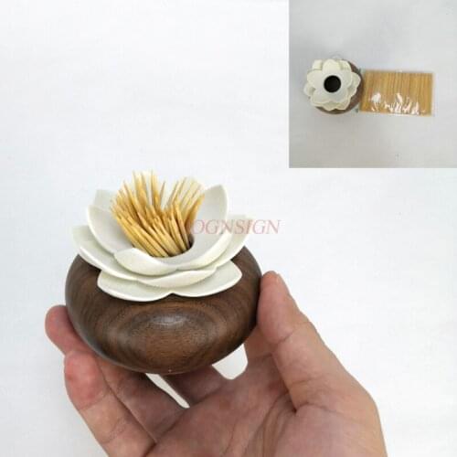 Toothpicks box Lotus Toothpick Personality Solid Wood High-end Portable Home Living Room Restaurant Toothpick Jar Sale