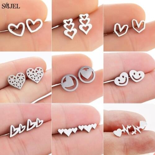 Fashion Simple Style Mini Hollow Heart Stud Earrings For Women Girls Ear Jewelry Stainless Steel Tiny Heart Studs Birthday Gifts
