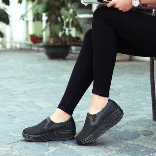 Women Casual Sneakers shoes Sport Fashion Height Increasing Woman 2021 Breathable Air Mesh Swing Wedges Sneakers Women Shoes