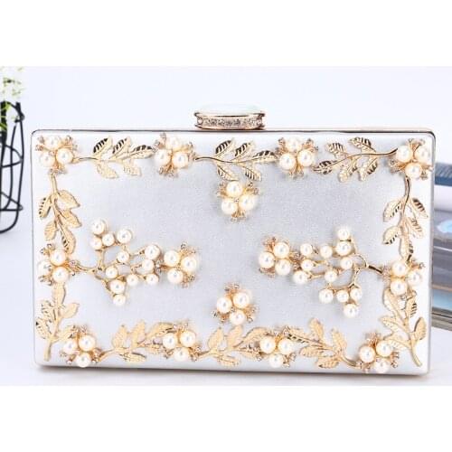 Ladies Clutch Pearl Dinner Bag Flower Handmade Applique Metal Flower Evening Bag Multi-color Large Capacity Banquet Bag