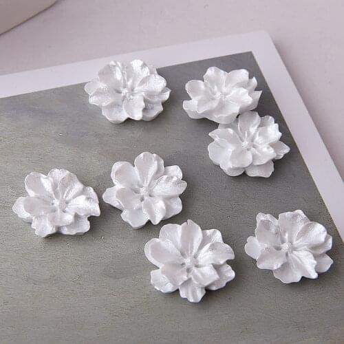 New 30pcs/lot Imitation Pearl white Cartoon Flower petals shape resin flatback beads diy jewelry earring/garment accessory