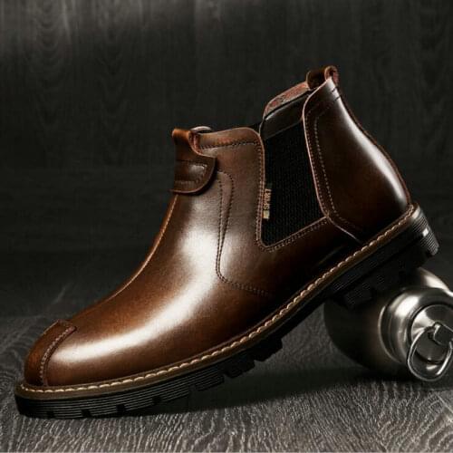 2019 Autumn NEW fashion Men boots black Brown short boots Men High Quality Chelsea boots Working boots C22-31