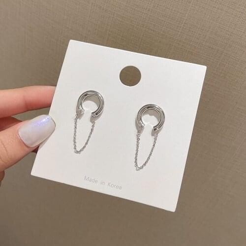 Hole Buckle Womens Chain New Trend Design Buckle 2021 Hiphop/rock Promotion Earring for Girls European Bridal