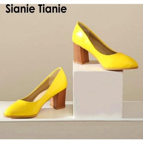 Sianie Tianie patent PU leather plain color yellow orange womens shoes block ladies pumps sapato feminino wedding shoes size 46