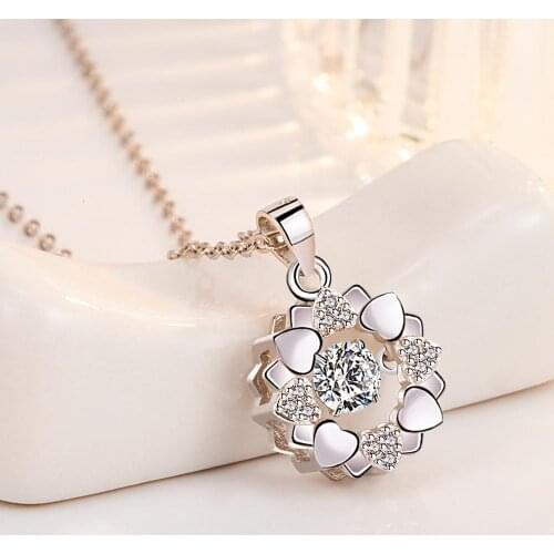 Exquisite Cherry Blossoms Pendant Necklace Korea Sweet White Gold Plated Rotatable Zircon Crystal Necklace Daily Jewelry Gifts