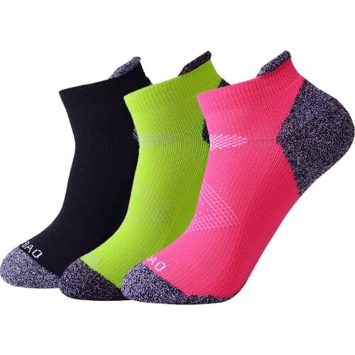 Professional Running Socks Men Basketball Cotton Summer Breathable Anti Slip Sport Cycling Women Marathon Sock Athletic Sock