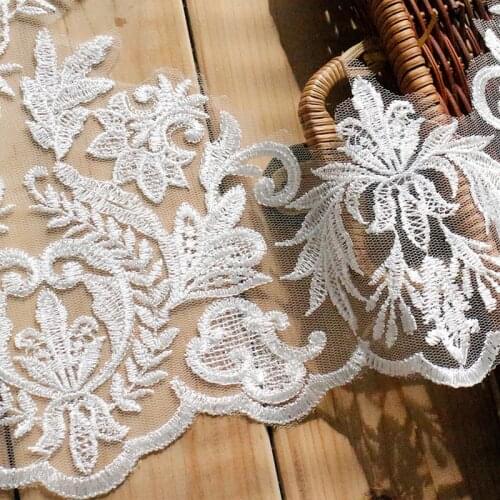Ivory Alencon Lace Trim High Quality Hand Made Embroidered Wedding Lace Trim Retro Lace Bridal 23cm Wide 3yards/Lot