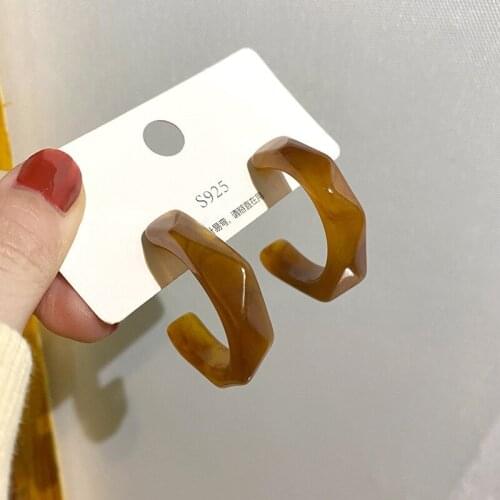 Vintage Brown Color Acetate Acrylic Hoop Earrings for Women C-shaped Simple Fashion Irregular Earrings Korean New Design Jewelry
