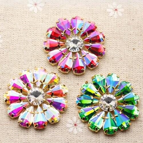 38mm Round Flower Shape Sew On Rhinestone With Claw Setting Gold Back Fancy Stone Rhinestone applique Buttons For Garments