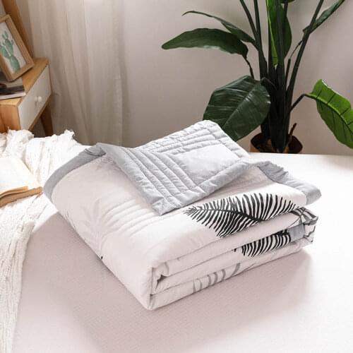 Bedding Summer Quilted Throw Blanket Thin Comforter Bedspread For Double Bed Air Condition Quilt For Car Travel Cover Blanket