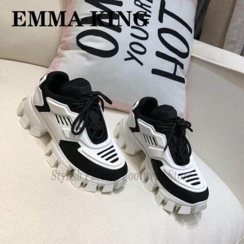 2021 New Genuine Leather Women Sneakers Round-Toe Designer Platform Daddy Shoes Laser Casual Trainering Womens Vulcanize Shoes