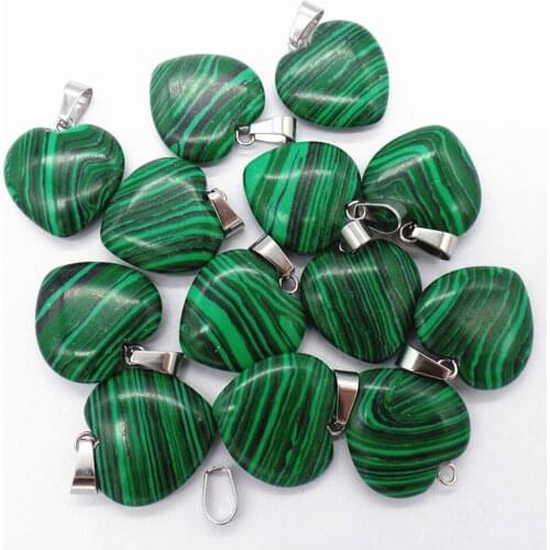 50Pcs 20x20x7mm Wholesale Green Malachite Love Heart Pendant Bead DIY Earrings Handmade Jewelry Accessories S689