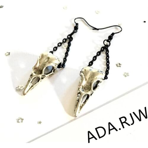 Vintage Crow Skull Chain Earrings Gothic Punk Jewelry Fashion Ladies Charm Earrings for Girlfriend Gifts