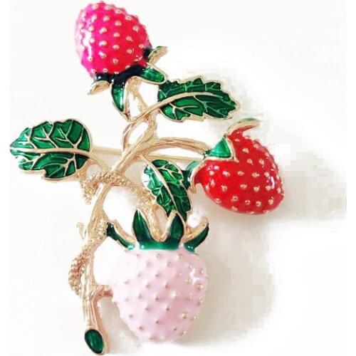 Sweet Elegant Enamel Strawberry Red Pink Mixed Color Brooches Plant Glaze Pins