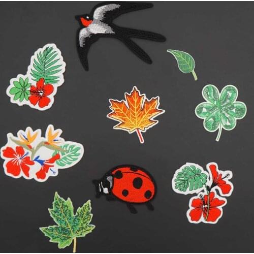 Flower Bird Leaf Beetle Embroidery Patch Iron On Backing For Applique Sewing Clothes Coat Accessory