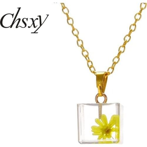 CHSXY Creative Square Necklace Elegant Transparent Glass Style Inlaid With Colorful Eternal Flower Ladies Jewelry Pendants Gift