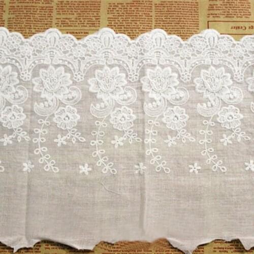 Free Shipping 22cm Wide Off White 100% Cotton Embroidered Lace Fabrics Womens Clothing Diy Lace Trim