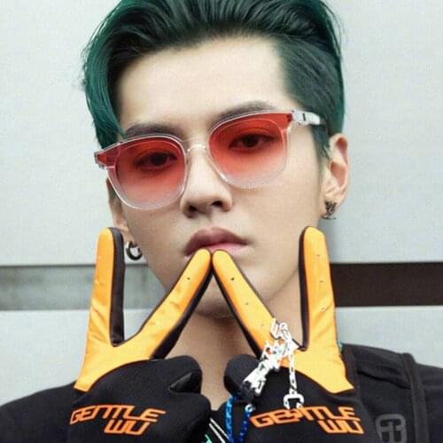 Retro Gradient Square Kris Wu Sunglasses Luxury Brand Colorful Sky Glasses Women/Men Vintage Sunglasses Oculos De Sol Feminino