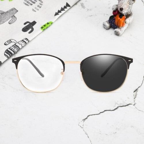 1 pair of unisex fashion anti-blue light anti-eye fatigue discoloration anti-radiation retro transparent glasses eye protection