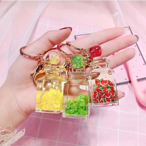 1PC Glitter Quicksand Key Chain Floating Fruit Keyring Bag Pendant Creative Gift For Women Baby Shower Party Favors Weddings
