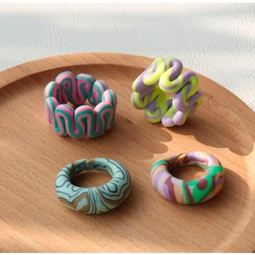 1PC New Trendy Handmade Colorful Stripe Ceramic Clay Ring Geometric Irregular Round Wide Ring Women Jewelry Gifts