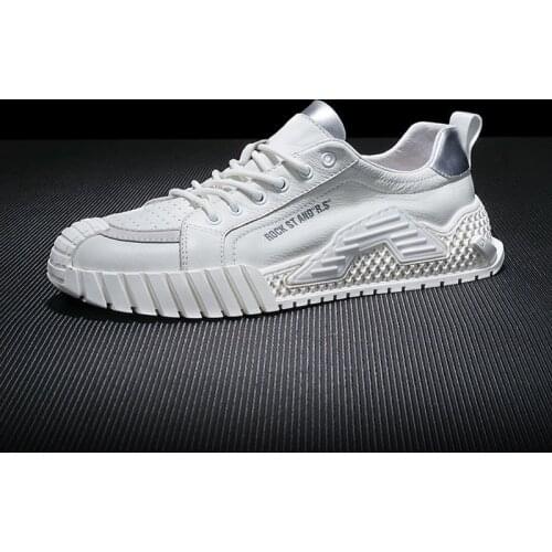 Men Sneakers Top Leather Mens Sports White Board Shoes 2021 New Running Zapatillas Hombre Chaussure Homme