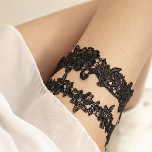 New Sweet Cool Night Wind Double Black Lace Thigh Chain Hollow Out Elastic Body Cut Flower Chain Wedding Gifts Party Gifts 2021