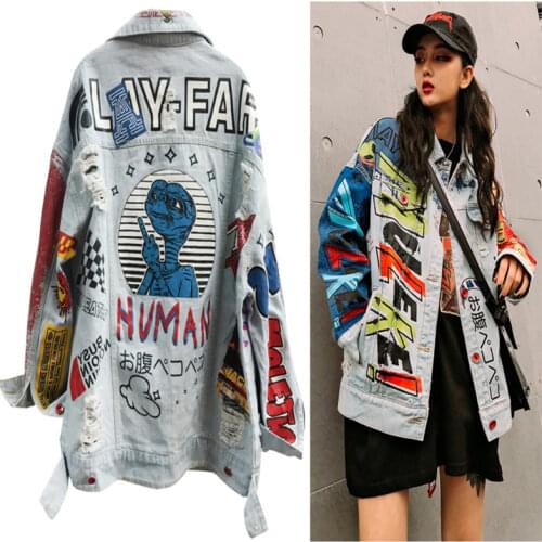 European 2021 Autumn New Chic Graffiti Letter Printing Denim Jacket Womens Loose Cowboy Jacket Tide Hole Female Jeans Coat