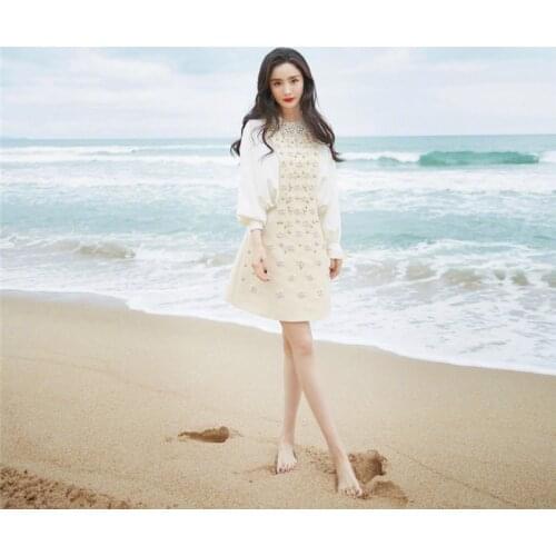 2021 Spring New Womens French Beaded Diamond Luxury Dress Puff Sleeve Elegant Mini Party Dress Female Y817