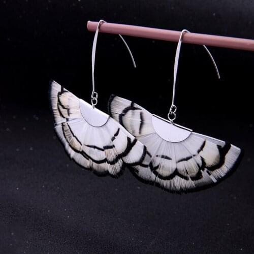 Elegant Women Earrings Geometric Fanshaped Feather Drop Earrings Women Fashion Jewelry Gift Accessories