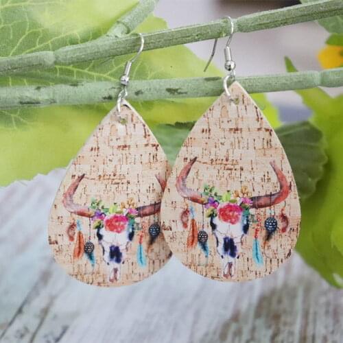 KANDRA Cork Cow Head Earrings Tauren Print Teardrop Earrings for Women Fashion Cowgirl Shape Dangle Earrings Jewelry Wholesale