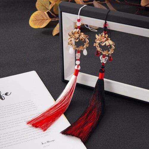 1 Pcs New Man Heaven Officials Blessing Flower Tassel Keychains Tian Guan Ci Fu Hua Cheng Xie Lian Pendant Keyrings Figure Toys
