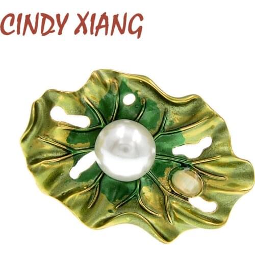 CINDY XIANG New Arrival Green Color Enamel Leaf Brooches For Women Pearl Brooch Pins Spring Summer Elegant Jewelry High Quality