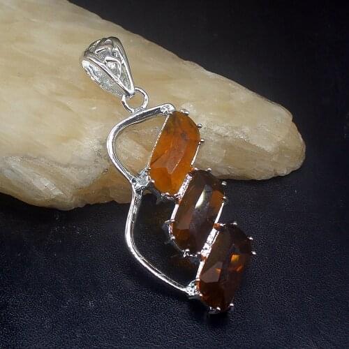 Gemstonefactory Jewelry Big Promotion 925 Silver Three-stone Honey Topaz Women Ladies Mom Gifts Necklace Pendant 20213582