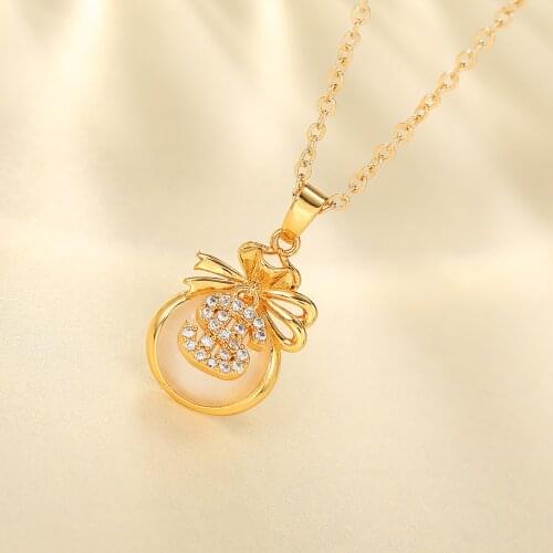 2021 Luxury Bowknot Crystal Pendant Chokers Necklace for Women Exquisite Zircon Clavicle Chain Wedding Jewelry