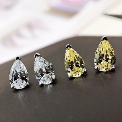 A Butterfly 925 Sterling Silver Shiny 1.0 Ct Pear Cut SONA Stone Earrings Exquisite Small Fashion Jewelry Quality Assurance