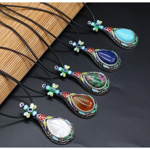 Natural Stone Pendant Necklace Erhu Shape Reiki Heal Malachite Crystal Alloy Necklace for Women Necklace Jewelry Gift