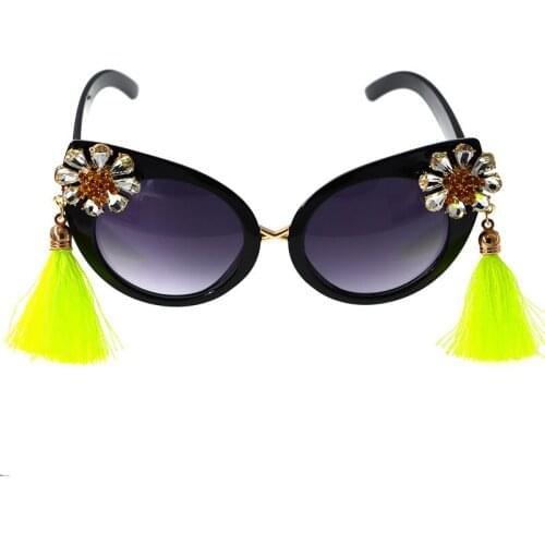 Fashion brand design tassel sunglasses crystal flower retro oval big frame sunglasses women Summer Beach Decoration