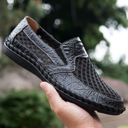 Mens Water Sneakers Outdoor Walking Shoes Trainers Casual Shoes Mesh Lightweight Breathable Water Shoes Slip-on Loafers