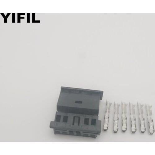 6 Pin/Way Auto Multifunctional Steering Wheel Plug Seat Heating Connector For Audi VW,Wireless Charging Plug For BMW 4B0971978B