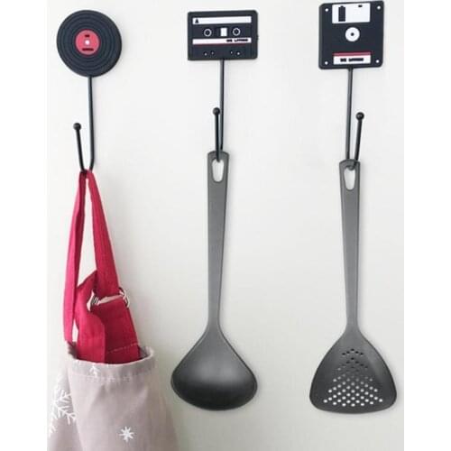 Creative Retro Retro Vinyl Records Disk Shape Key Hooks Bathroom Bedroom Wall Resin Hooks Racks Super Strong Adhesive Hangers