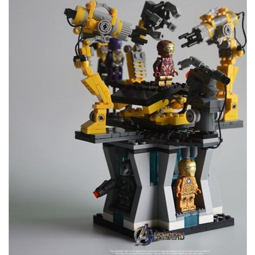 Iron Man Maintenance platform ABS Action Figures Educational Building Blocks Brick Toys For Children gift