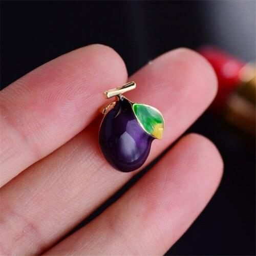 2021 Lovely Purple Color Enamel Fruit Collar Pins Anti-Glare Blueberry Corsage for Women Girl Summer Dress Lapel Pin Jewellery