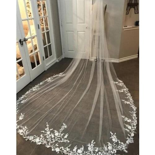 New Cathedral Length Bridal Veils with Appliques In Stock Long Wedding Veils 2020 Vestido De Noiva Longo