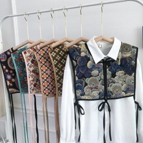 Women Chinese Style Embroidery Half Top Shawl Vintage Flroal Cheongsam Fake Collar Lace-Up Decorative Neck Cover Dickey Short Ca